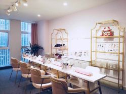 -Yolee雅妮容颜定制美睫·美甲