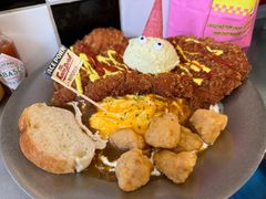 -facepork脸猪咖喱·比脸大的猪排(建国西路店)