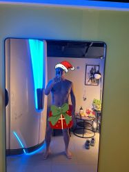 -极昼美黑24H日晒沙龙