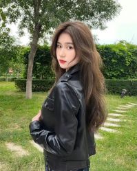 -丝语萱形象