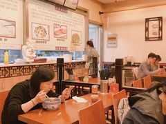 -小姜锅贴(凤凰街店)