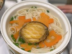 -红鼎豆捞·非遗鲍皇汤火锅(宝丰路店)