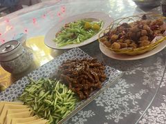 -天天向上素食餐厅(五台山店)