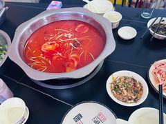 -周良天山牛杂城(天山路总店)