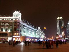 -人民防洪胜利纪念塔