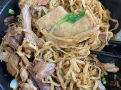 鸡腿焖面-寅春百年老卤面(汤山店)