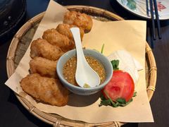 -大头虾越式风味餐厅(光明广场店)