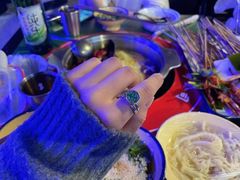 -LADY FAFA(巨鹿路陕西南路路口店)