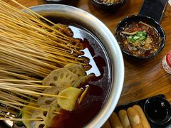 -瑞哦冷锅串串(汇融店)