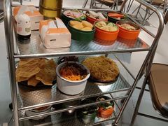 -顶上头•螺蛳粉火锅(德思勤复地星光店)