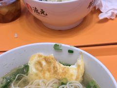 -德元兰州纯汤牛肉面(龙阳路店)