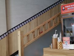 -阿婆情腊排骨火锅(金虹路店)