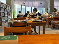 -上海市虹口区图书馆(曲阳分馆)