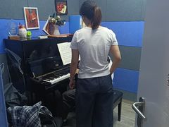 -缪斯琴行英皇小提琴.钢琴.吉他(张江店)