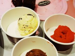 -哈根达斯(芳圆里店)