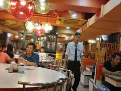 大堂-金记冰室(霎东街店)