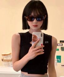 -MOVAN  HAIR莫凡匠人发型屋