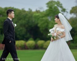 -麦田·婚纱摄影(天河新天地店)