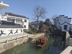 -丝绸小镇荻港古村