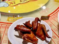 招牌烤乳鸽-石岐佬中山菜馆(张溪店)