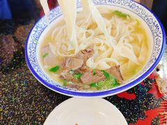 -十二忠手拉面(五福店)