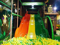 -探奇游乐园(烟台大悦城店)