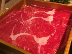 和牛上脑-温禾牛·和牛寿喜烧自助火锅(恒基名人店)