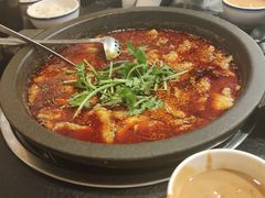 -灶知轩湘西石锅鱼(万佳广场店)