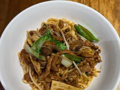 生爆牛肉面-寻裕记·现炒浇头面(人民广场店)