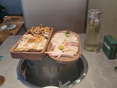 -野·大山里土鸡火锅(万科里店)