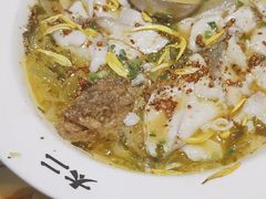 -太二酸菜鱼(菱角湖万达店)