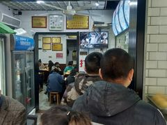 -覃肥叔桂林米粉(粮道街店)