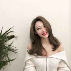 -Miracle集简美发沙龙