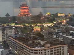 -东方豪景花园酒店·怡景旋转餐厅