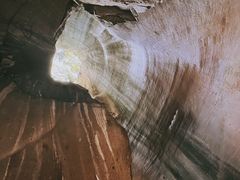 -伍山海滨石窟