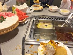 -海底捞火锅(旭辉MALL店)