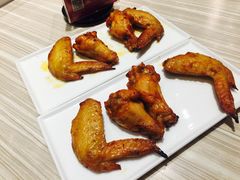 鸡翅-必胜客(证大大拇指店)