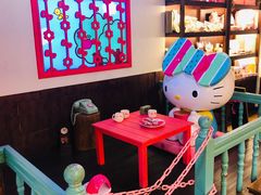 -红樱花食品公司Hello Kitty台湾伴手礼专卖店(淡水店)