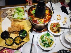 -丁里羊肉小镇(天鹅湖总店)