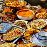 你永远可以相信西安开了三十年的烤肉老店 本地老饕全在这吃