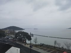 -麓舍全景太湖温泉别墅团建拓展会议亲子