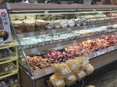 面包甜点陈列柜-果蔬好生活超市(东湖店)