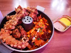 必点炸鸡翅配年糕-HOTISLAND海鸡岛·韩国料理(江南西店)