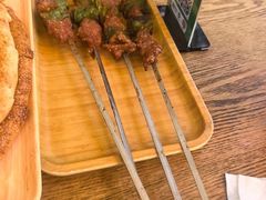 -乡村馕坑肉·烧烤·新疆菜·本地人更爱吃(阿勒泰首店)