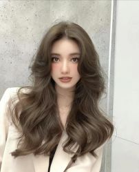 -安蒂护肤造型