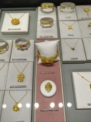 -周大福CHOW TAI FOOK(万象城店)