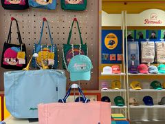 -燕莎奥特莱斯购物中心