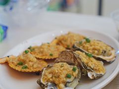 -覃记海鲜美食餐厅