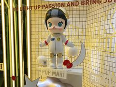 -泡泡玛特POPMART(上海环球港店)