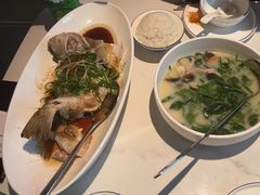 -鹏城人家海鲜酒家·23年老字号(较场尾店)